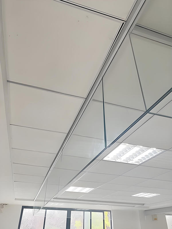 霍城玻璃霍城挡烟垂壁