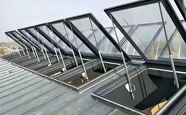 霍城消防排烟窗